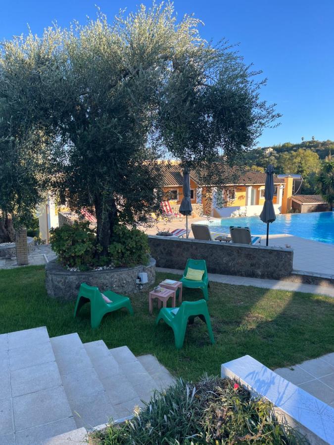 Aparthotel Little Corfu Dassia  Exterior foto